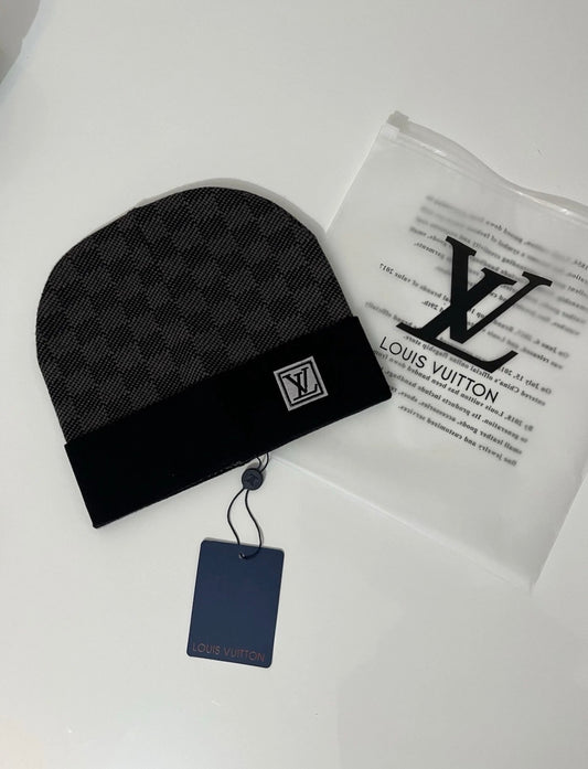 1:1 Lv beanie