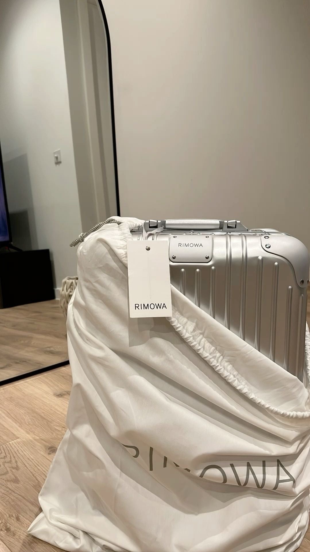 1:1 RIMOWA suitcase